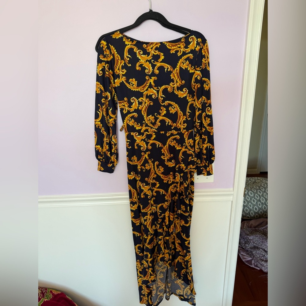 Black & Gold Baroque Print Long Sleeve Women’s Dress Versace-Inspired Pattern - Picture 3 of 6